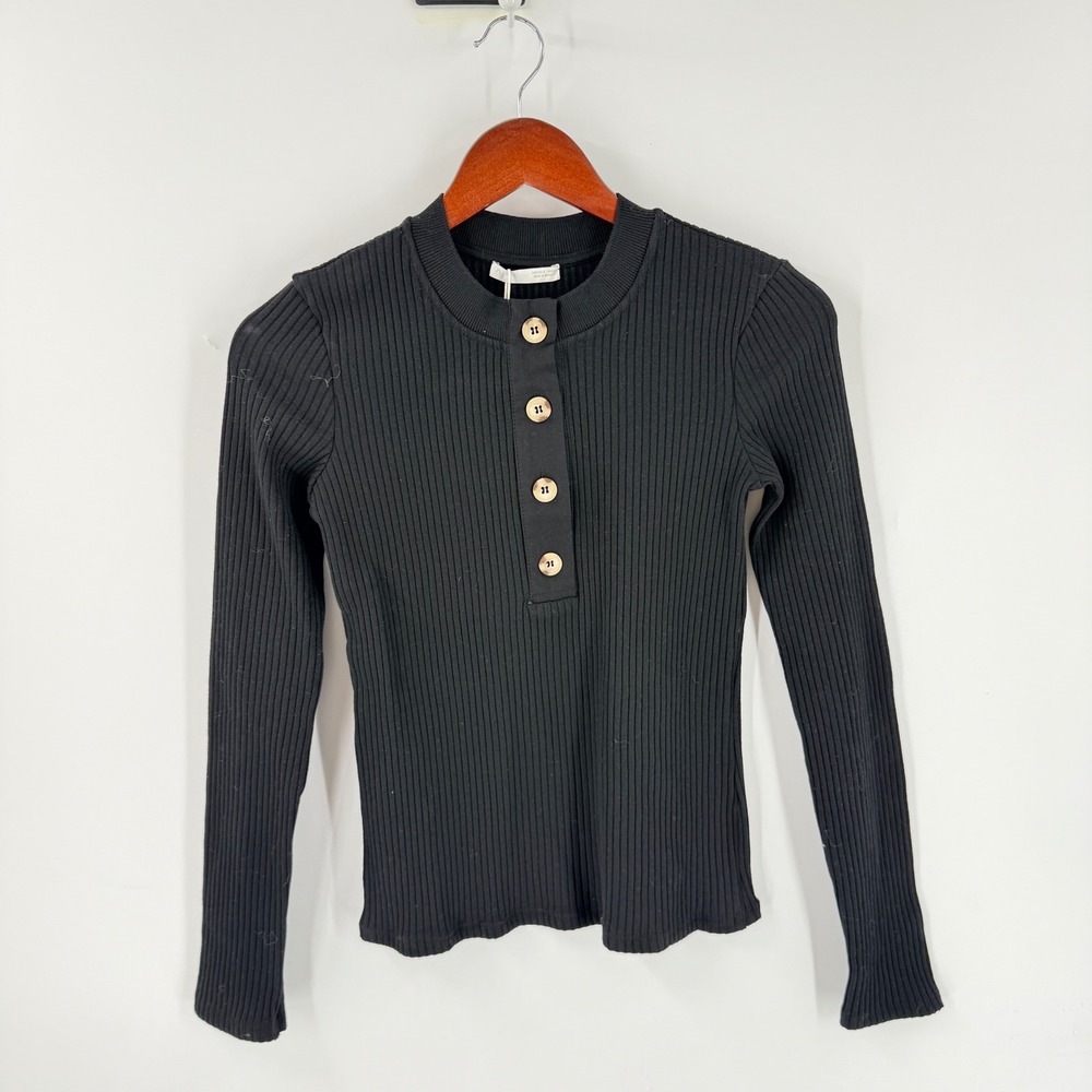 Zara Henley Ribbed Top Black S Long Sleeve Faux Horn Buttons Minimalist